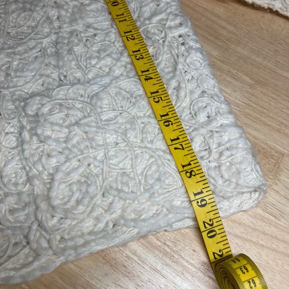 Chico’s Size 1 Cream Swirled Wool Cropped Jacket. Pre-Owned - Picture 9 of 10